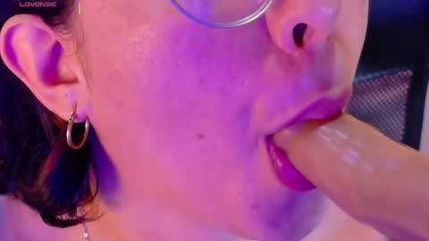 Chloe rosse online show from May 22, 1:56 am