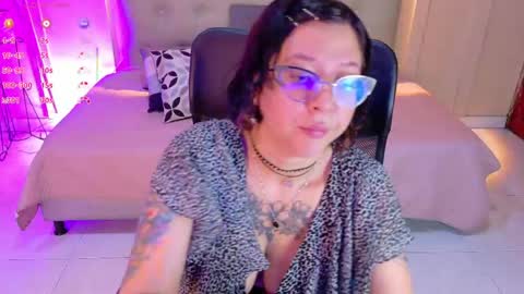 Chloe rosse online show from May 26, 1:12 am