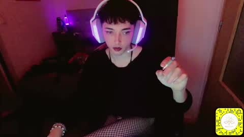 chloevenommm online show from January 18, 9:18 am