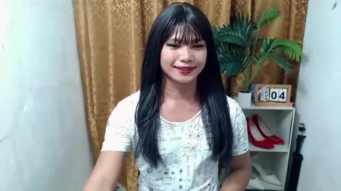 chloiedelight14 online show from May 5, 4:57 pm