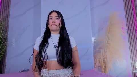 Chlooe online show from April 14, 2:15 am