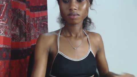 choco_petitqueen online show from December 2, 8:14 am