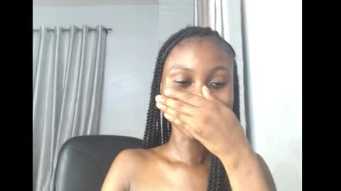 choco_petitqueen online show from March 7, 9:42 am