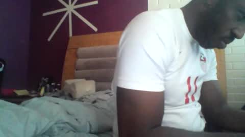 chocolatedilf online show from February 20, 7:05 pm