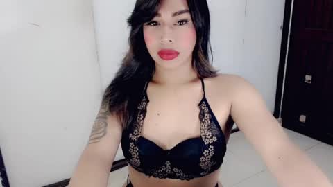 chocolatetriplex online show from May 25, 3:29 pm