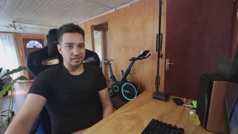 chocomate online show from October 29, 1:35 pm