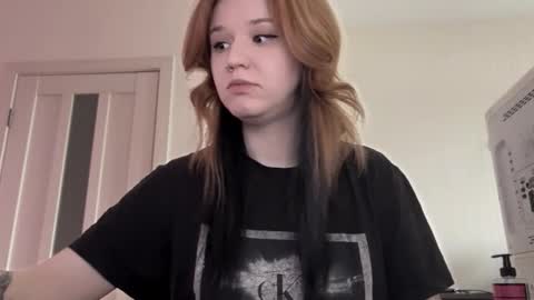 Lissa online show from March 26, 10:09 am