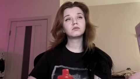 Lissa online show from April 4, 4:08 am