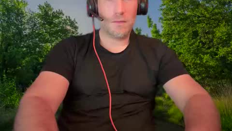 Snapshot of chris2024x chatting on September 12, 6:37 am Christian online show from September 12, 6:37 am