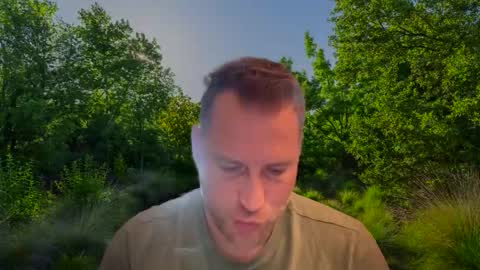 Snapshot of chris2024x chatting on September 29, 8:02 am Christian online show from September 29, 8:02 am