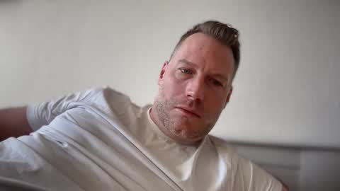 Christian online show from April 3, 6:09 am