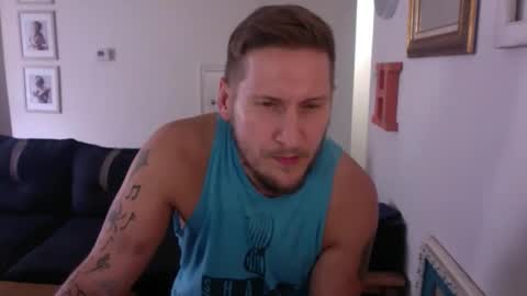 Christopher the Blue-Eye Guy online show from October 13, 5:59 pm