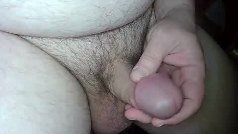 chris_loves_to_please online show from April 9, 5:22 am