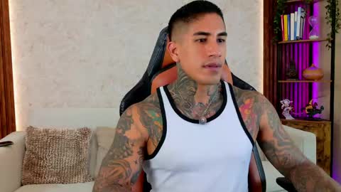 chris reilly online show from June 1, 8:54 pm