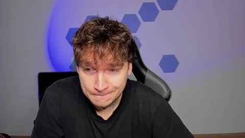 Chris Tyson online show from November 21, 10:35 am