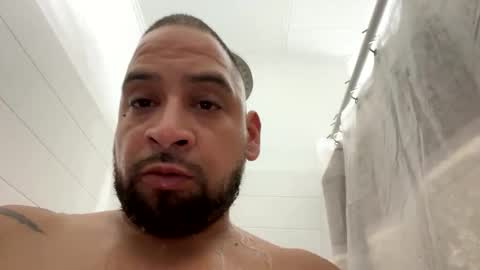 chrisr4203 online show from December 23, 4:18 am