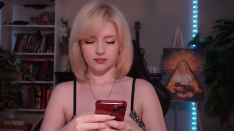 chriss_foxx online show from May 23, 3:19 pm