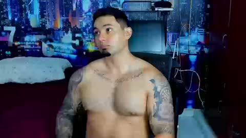 Chriss Stewart online show from September 19, 3:43 am