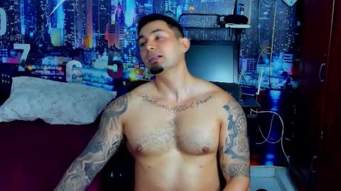 Chriss Stewart online show from September 18, 2:37 am