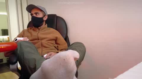 Cardamomo online show from October 1, 9:24 pm