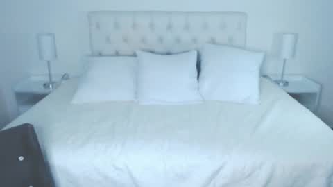 christiandiorx online show from November 10, 4:59 am