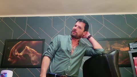 Chris online show from January 24, 5:10 am