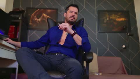 Chris online show from January 2, 12:03 pm