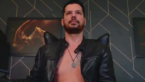 Chris online show from December 20, 6:02 pm