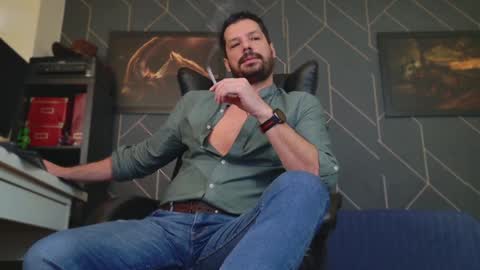 Chris online show from January 8, 7:34 am