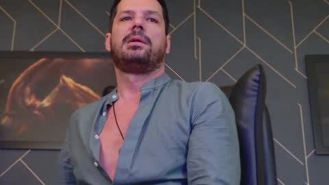 Chris online show from December 24, 12:11 am