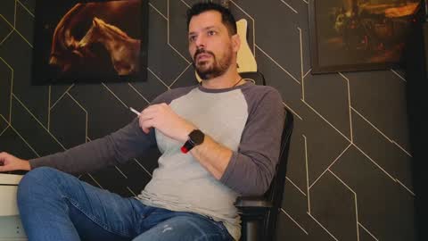 Chris online show from February 1, 12:58 pm