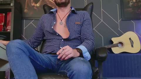 Chris online show from January 12, 6:48 pm