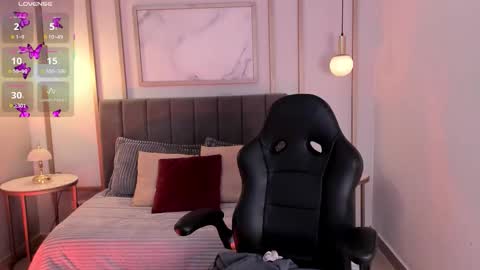 Hi Im Christina. . Dont forget to follow me to have me close to you   online show from January 9, 4:12 pm