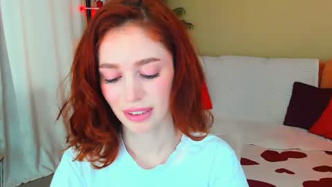 christinaconteeree online show from July 6, 11:29 am