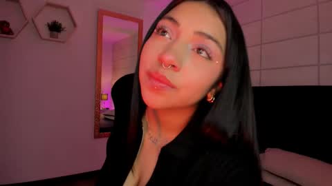 Christine  online show from February 23, 11:56 am