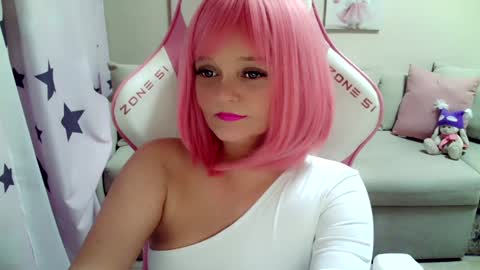 Christi online show from December 14, 2:31 pm