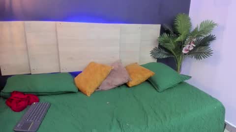 christopher_cruz_ online show from November 30, 1:34 am