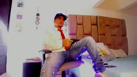 christopher online show from May 13, 9:24 pm