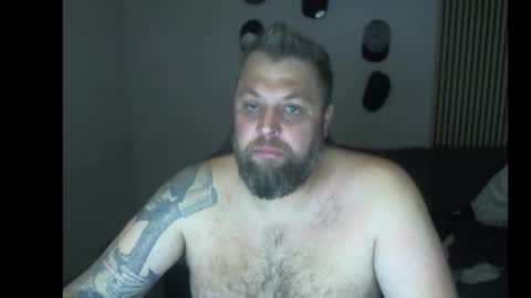 Chrizz online show from November 28, 10:50 pm