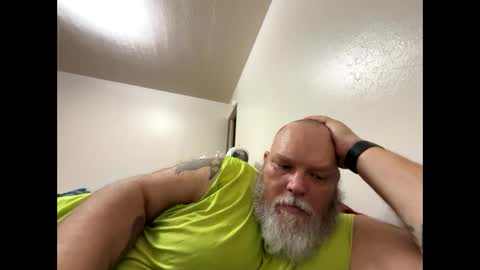 chubbyluvr42 online show from September 28, 4:54 am