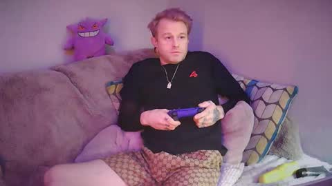 ChubsChadwell online show from November 12, 2:25 am