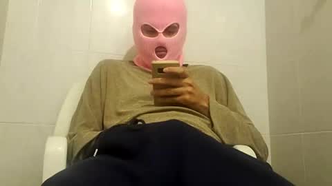 Ernesto online show from December 11, 7:31 am