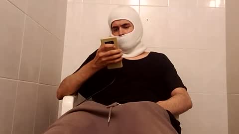 Ernesto online show from January 3, 5:17 am