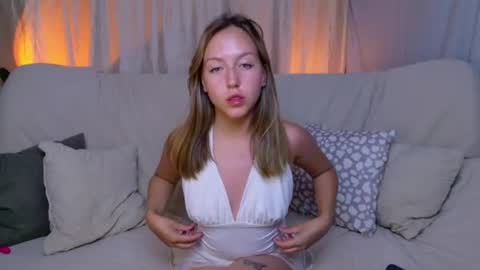 cindylovesmith online show from June 26, 3:12 am