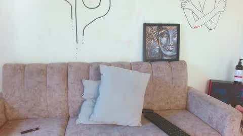 cinna__ online show from November 27, 4:03 pm