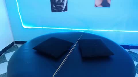 Cinthya online show from February 13, 6:44 pm