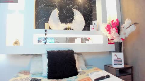 Snapshot of cinthya_mjs chatting on September 26, 12:35 pm Cinthya online show from September 26, 12:35 pm
