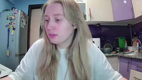 citrusblissss online show from September 9, 1:55 pm