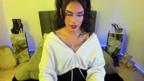 Snapshot of citry_tv chatting on March 8, 11:39 pm Citrina Tallulah Vanexandra online show from March 8, 11:39 pm