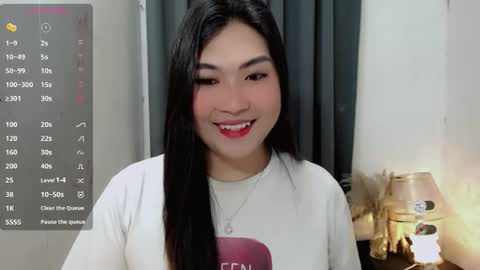 CLAIRE online show from October 29, 8:38 am